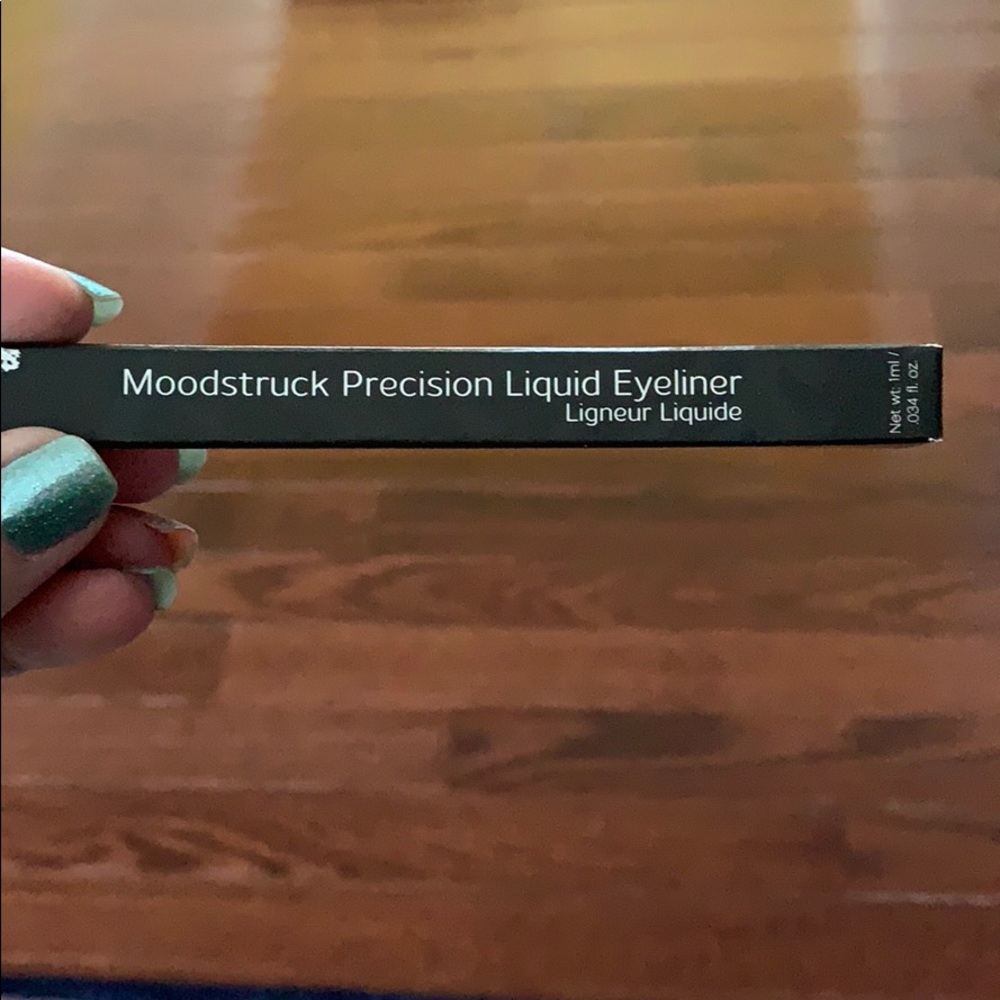 Younique Moodstruck Precision Liquid Eyeliner